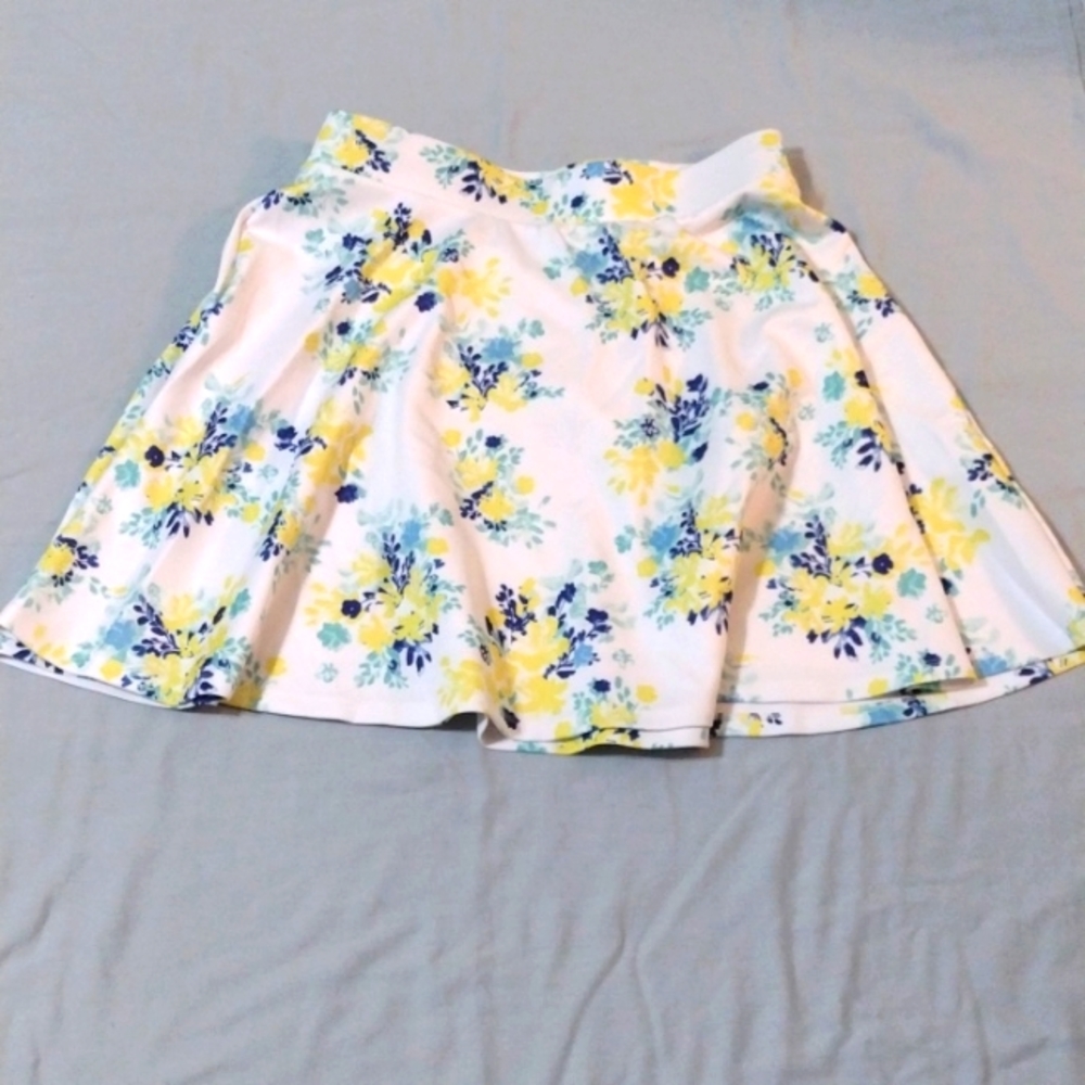 TORRID Floral skater skirt